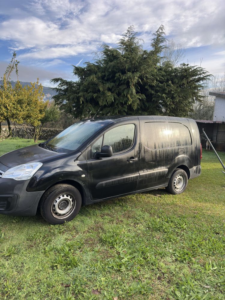 Citroen berlingo Longa 1.6hdi