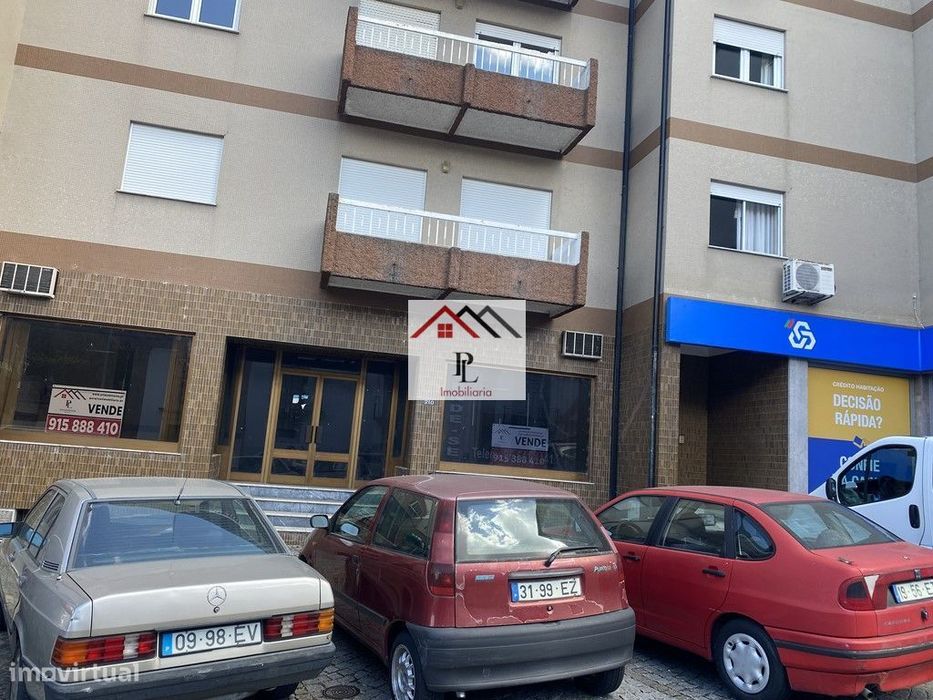 Loja em 2 pisos Tondela (V722PL)