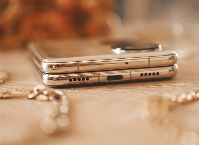 Huawei P50 Pocket Premium Edition