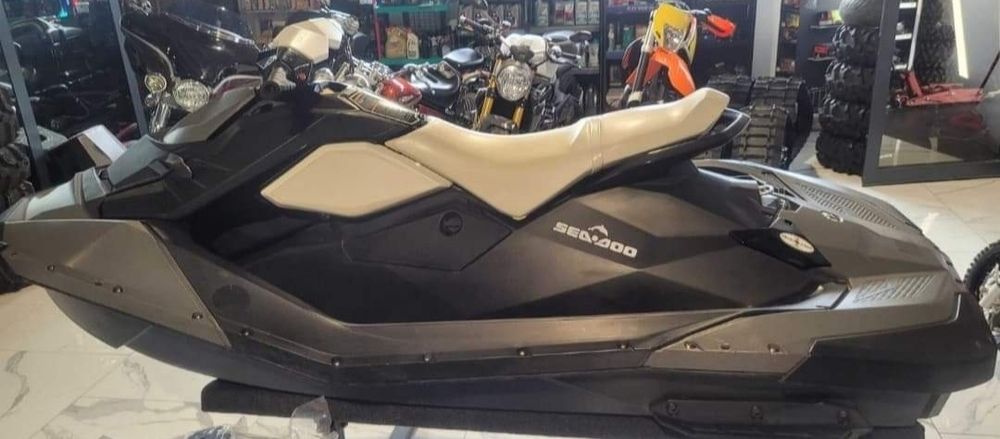 Skuter wodny Spark 110