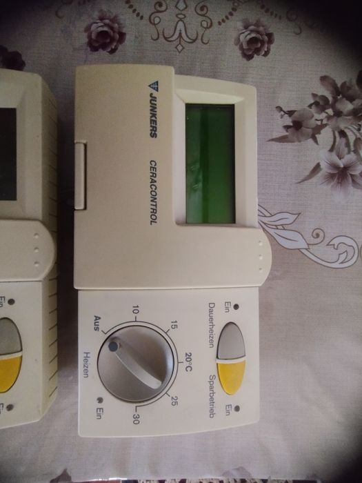 Термостат Junkers TR 100 , TR 200