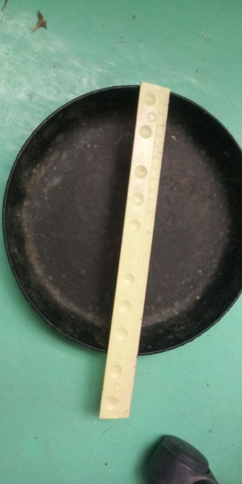 Сковорідка . Діаметр 24 см