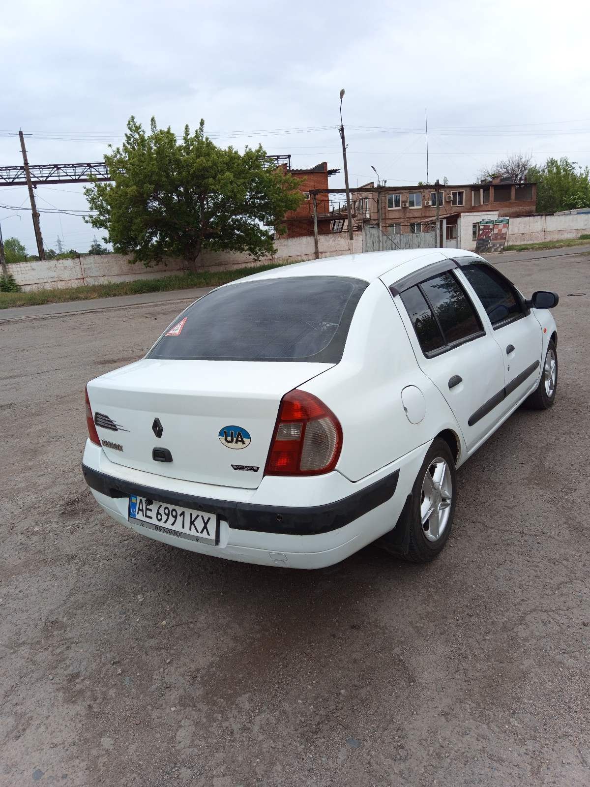 Продам Рено сімбол 1.4 на ходу 2003 рік
