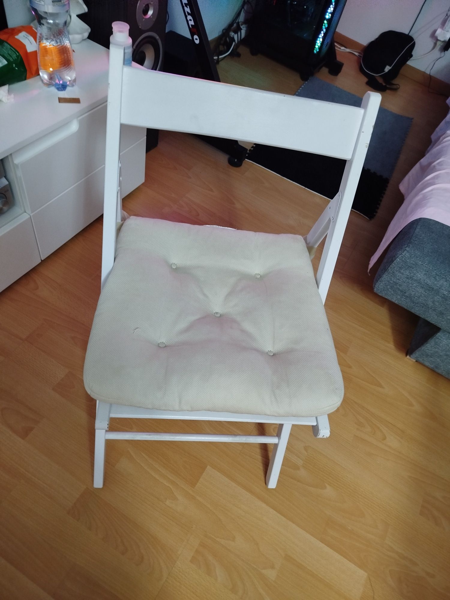 Krzesełko drewniane składane