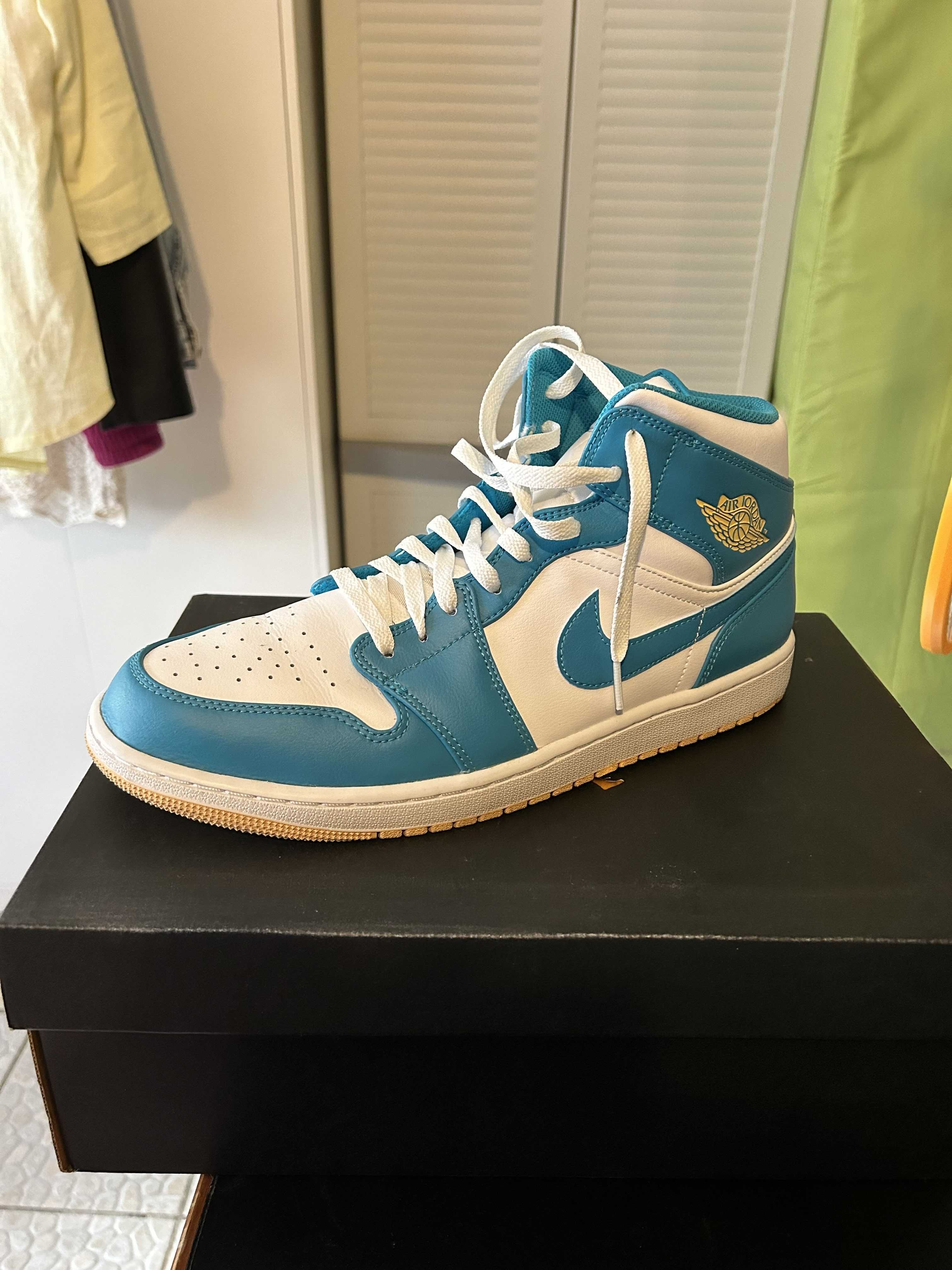 Air Jordan 1 Mid (US13/47,5EU)