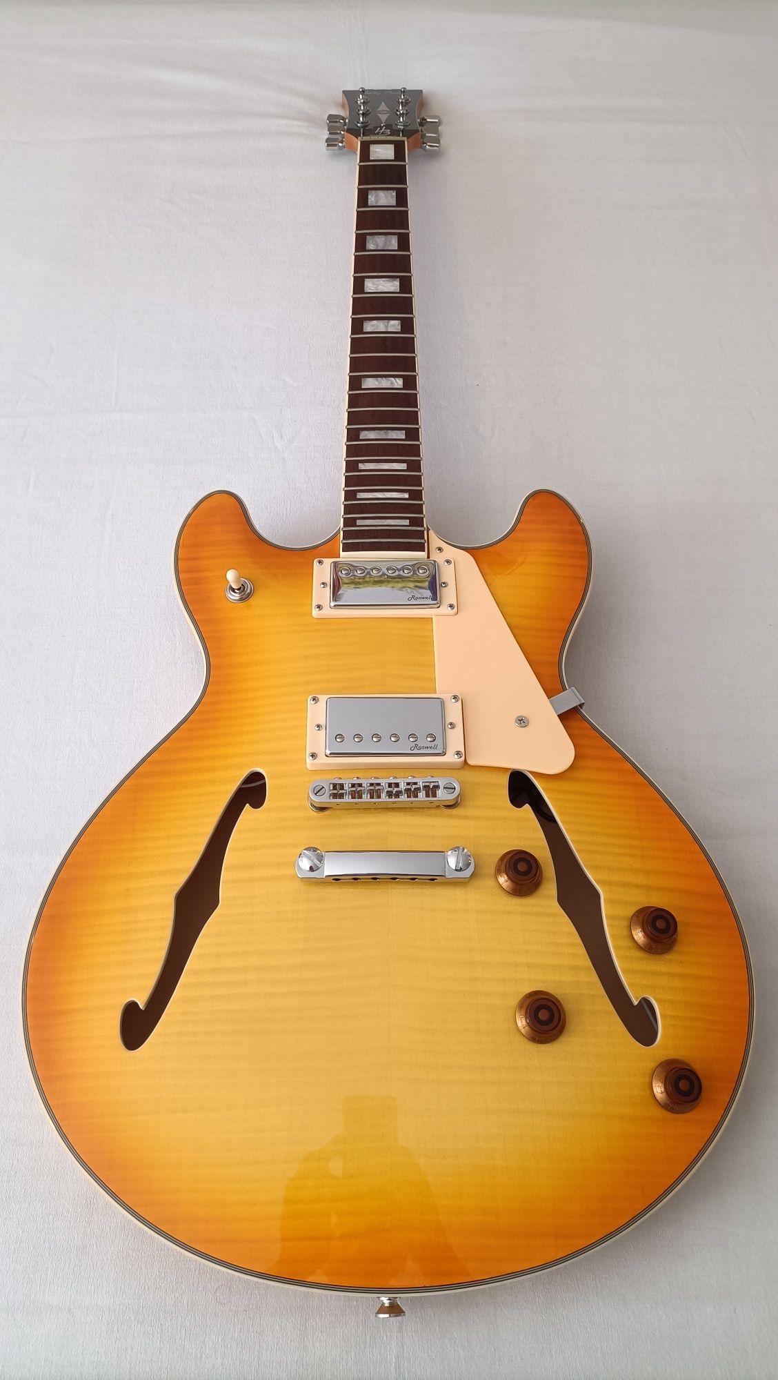 Guitarra Elétrica Harley Benton HB-35Plus Lemon Drop