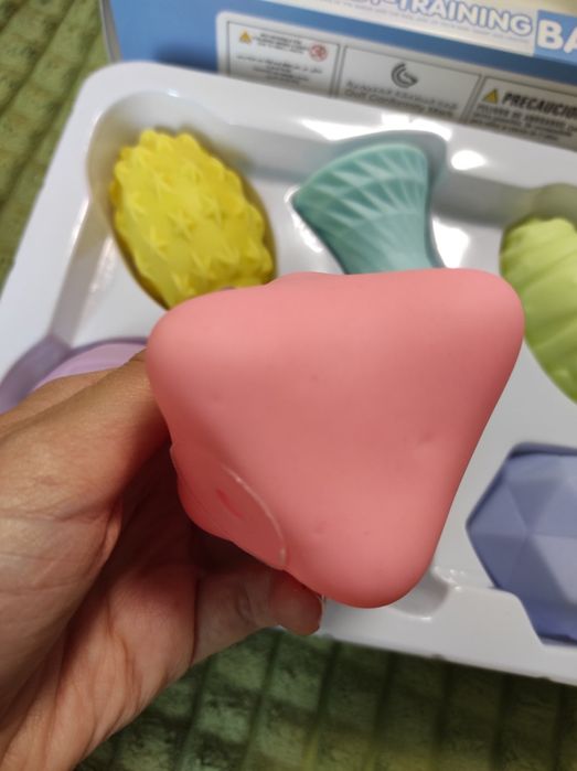 Набір тактильних іграшок сенсорні м'ячики для масажу купання