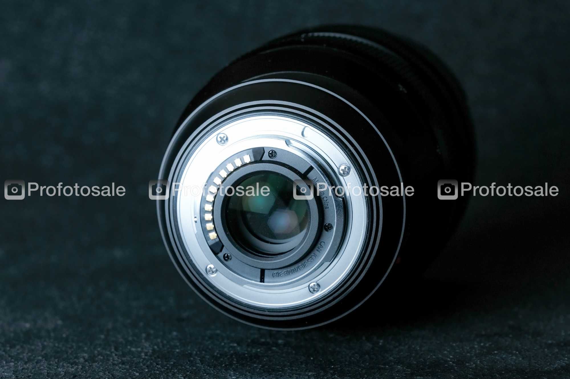 Об'єктив Panasonic H-X1025 Leica DG Vario-Summilux 10-25mm f/1,7 ASPH