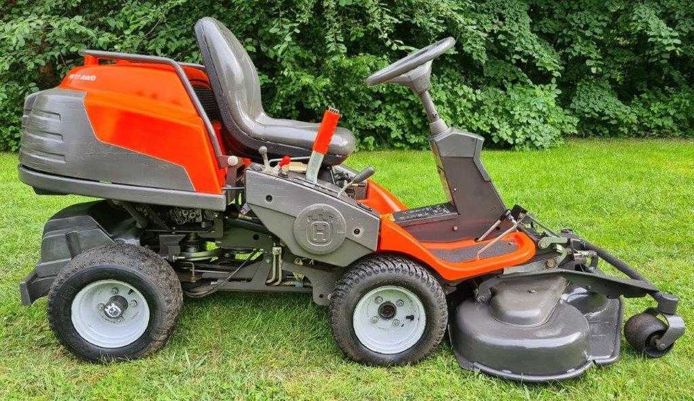 Traktorek odśnieżarka kosiarka Husqvarna RIDER PR 17 AWD Lemiesz Pług