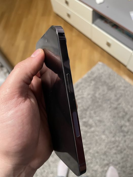 Iphone 14 pro цілий на запчастини або ремонт