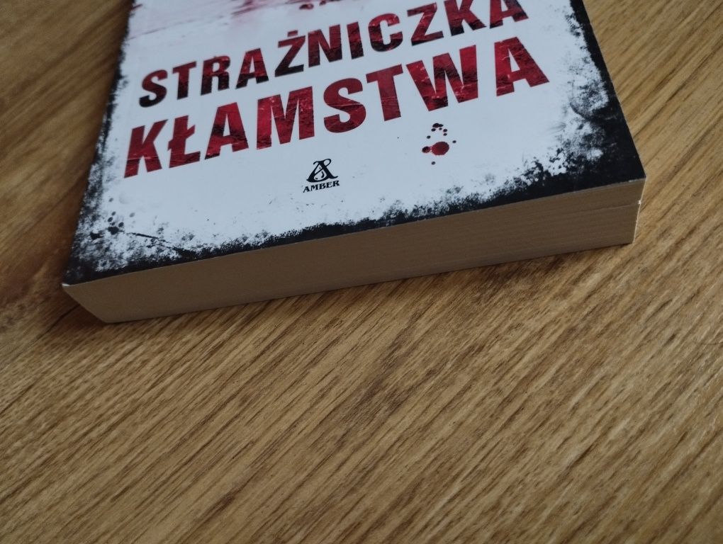 T. A. Cotterell Strażniczka kłamstwa