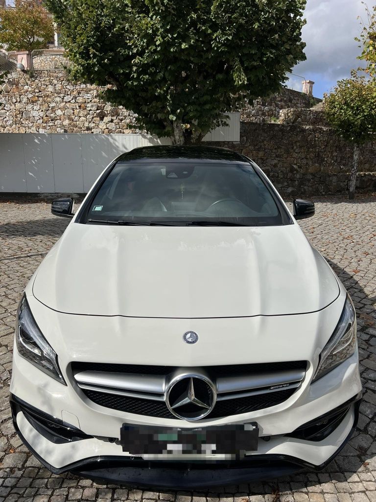 Mercedes CLA45 AMG Shooting Break