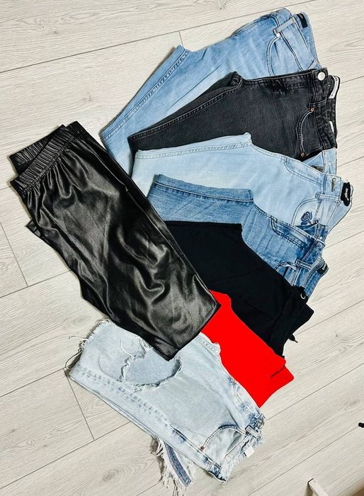 Фірмові джинси та спортивні штани S-M стан нових