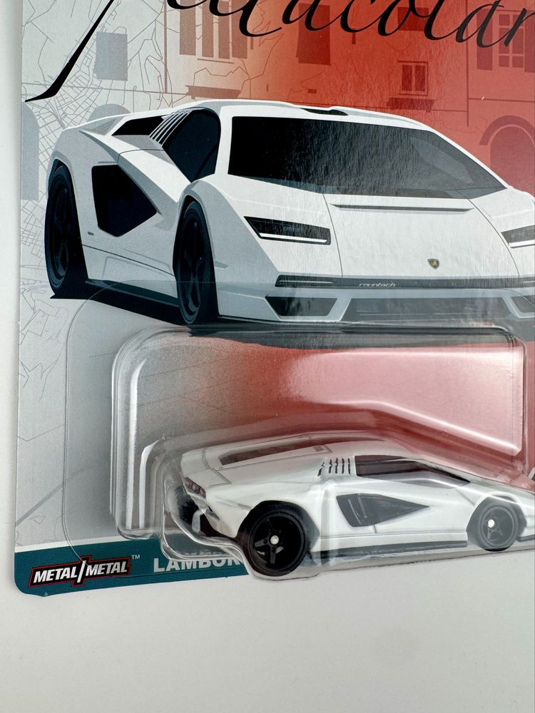 Hot Wheels Lamborghini Countach LPI 800-4 Spettacolare Premium