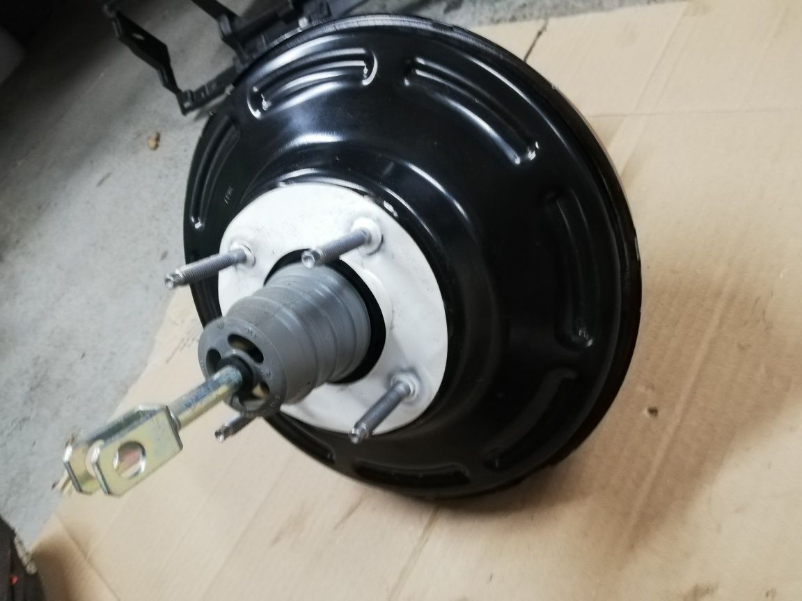 Serwo pompa hamulcowa wspomagania hamulca Ford Focus mk4 IV Europa