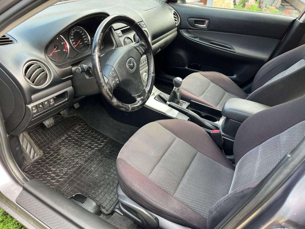 Mazda 6 2.0cd zadbane auto prywatne