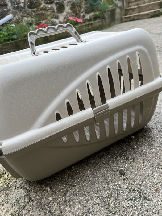 Mala de viagem ou de transporte para cao