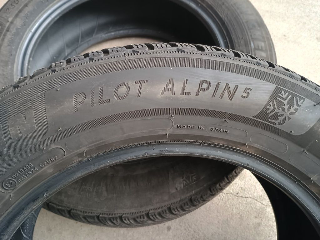 2x Michelin pilot alpin 5 235/55r17 6mm