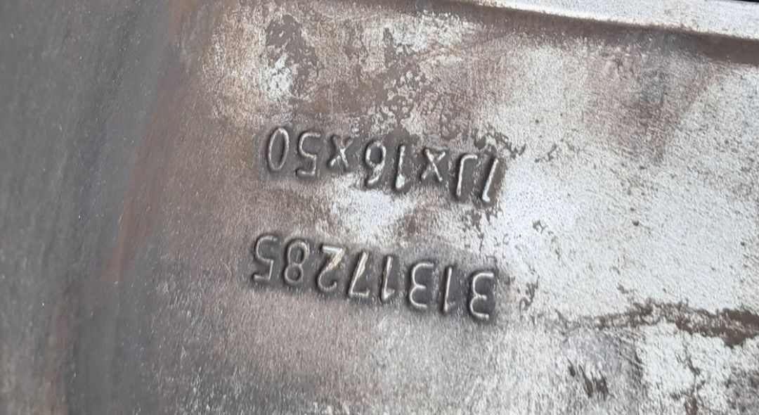 Felgi aluminiowe 16" z oponami  oryginał Volvo