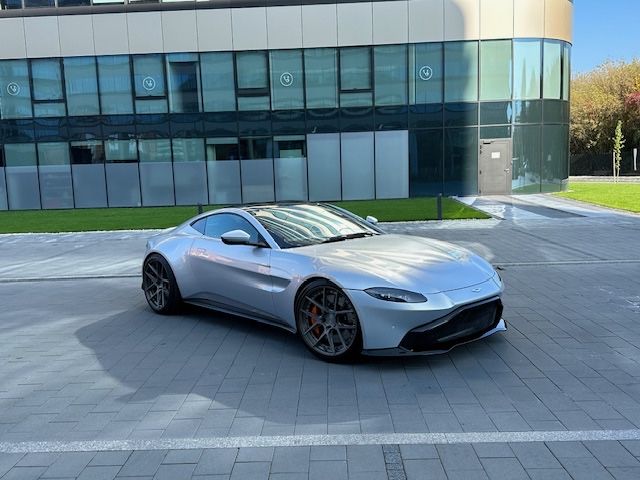 Lamborghini Urus do ślubu, Bentley,Ferrari,Rolls Royce , auto do ślubu