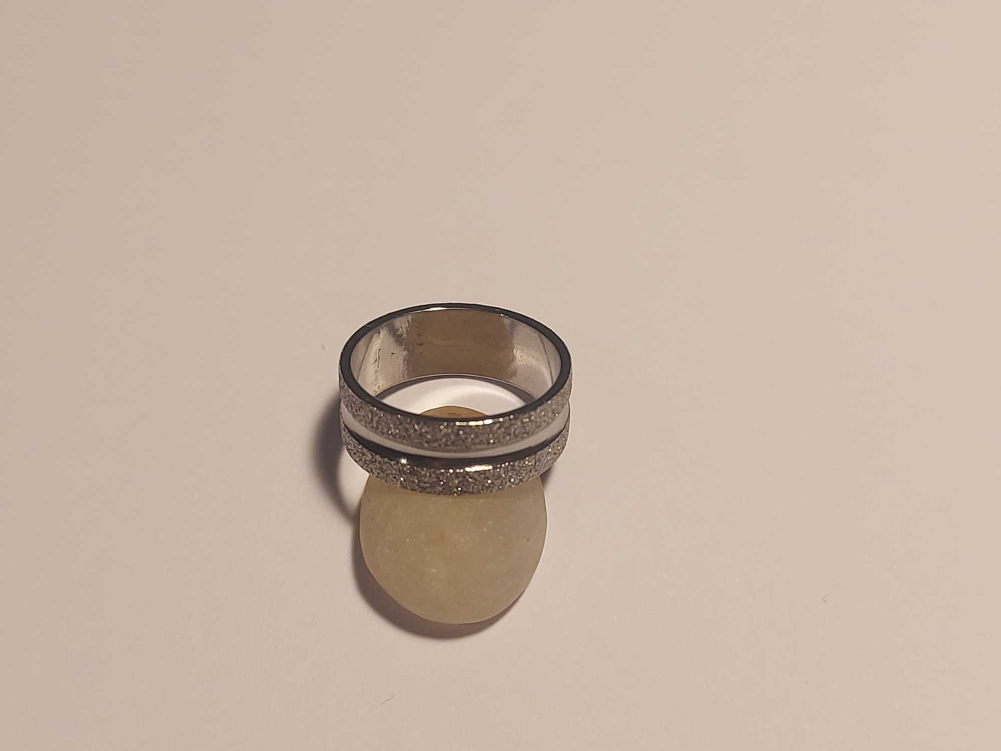 Anel Aço Inoxidável Size 17 - Resistente, Brilhante e Antialérgico
