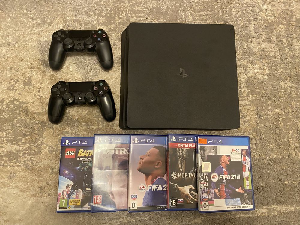 PlayStation 4 Slim 1Tb