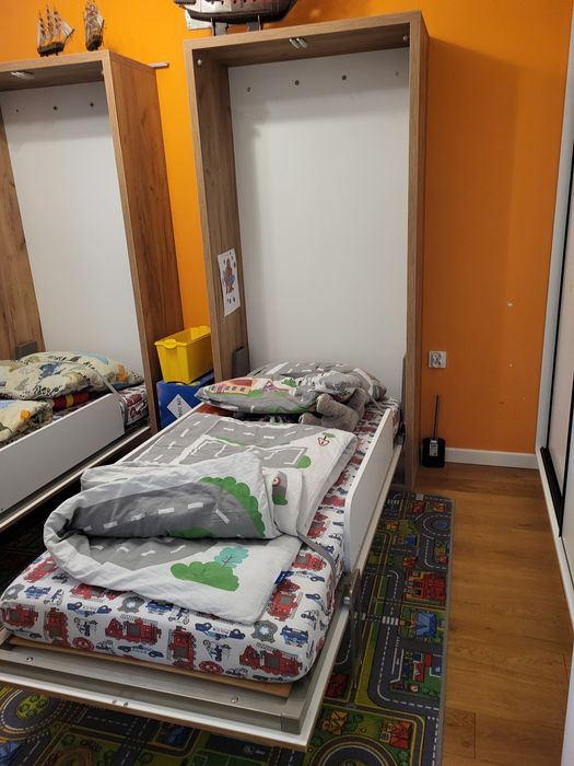 Lozka pionowe w meblosciance