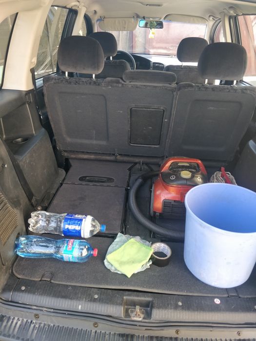 Продам Опель зефіра 2 літра, в рідній фарбі без пошкоджень без ризиків