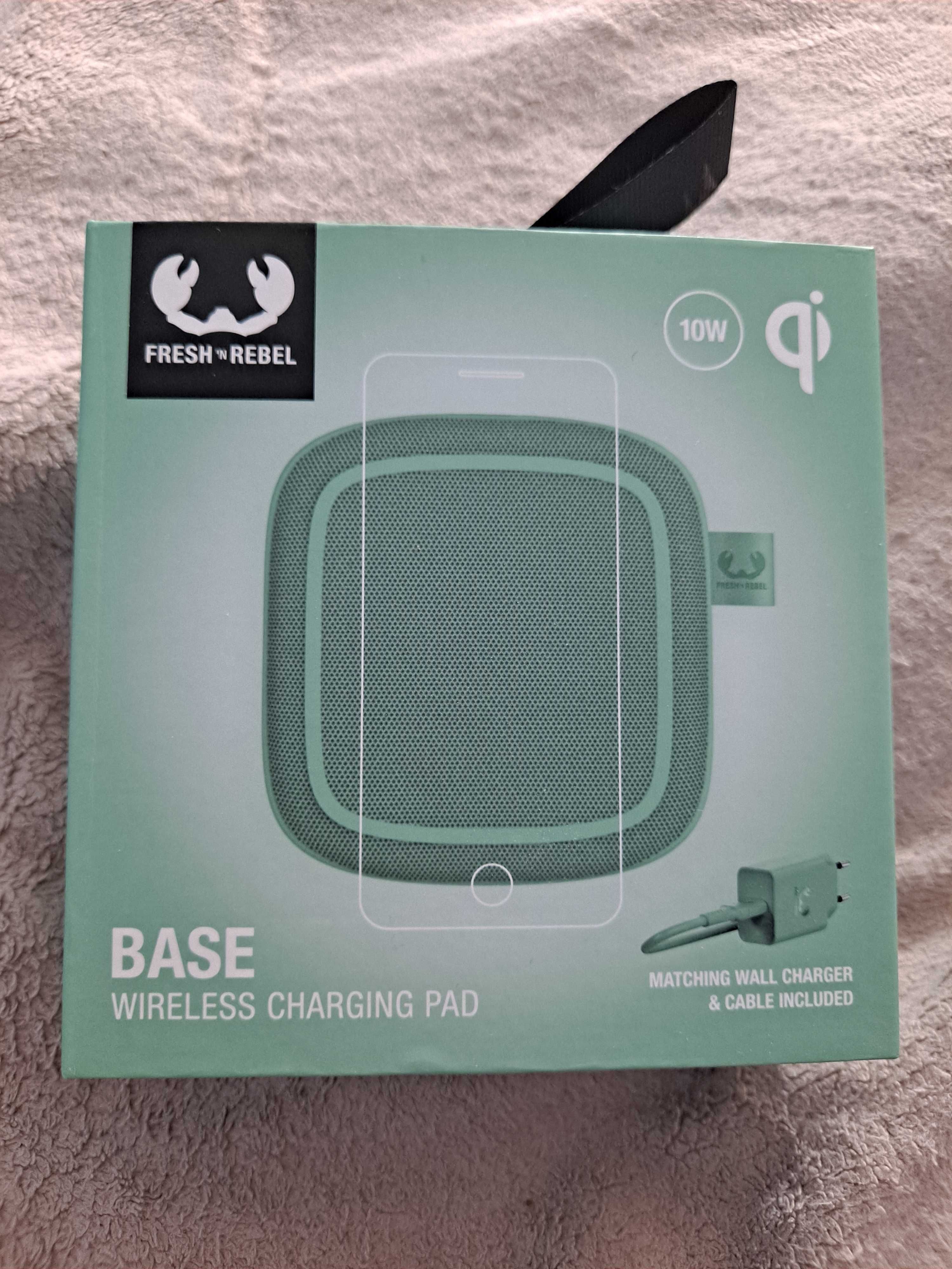 Fresh N Rebel Ładowarka indukcyjna Base Misty Mint 10W