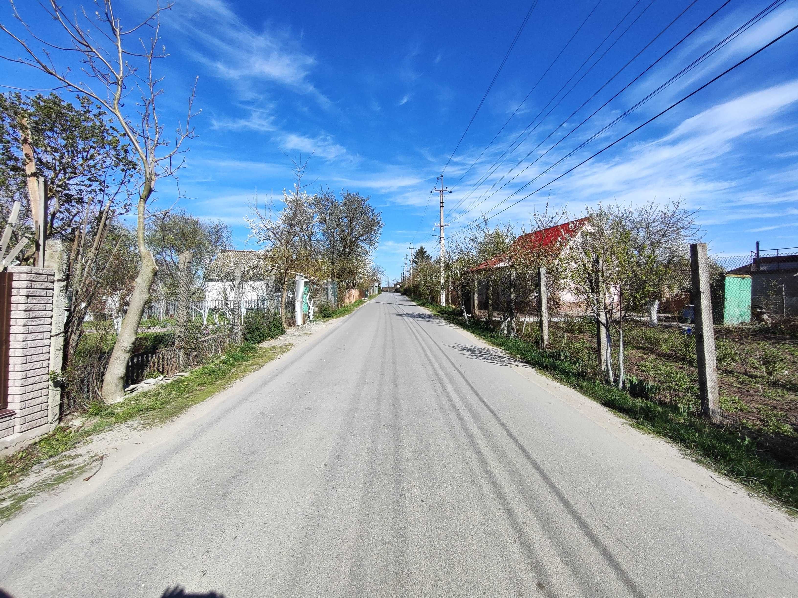 Земельна ділянка під житлову забудову