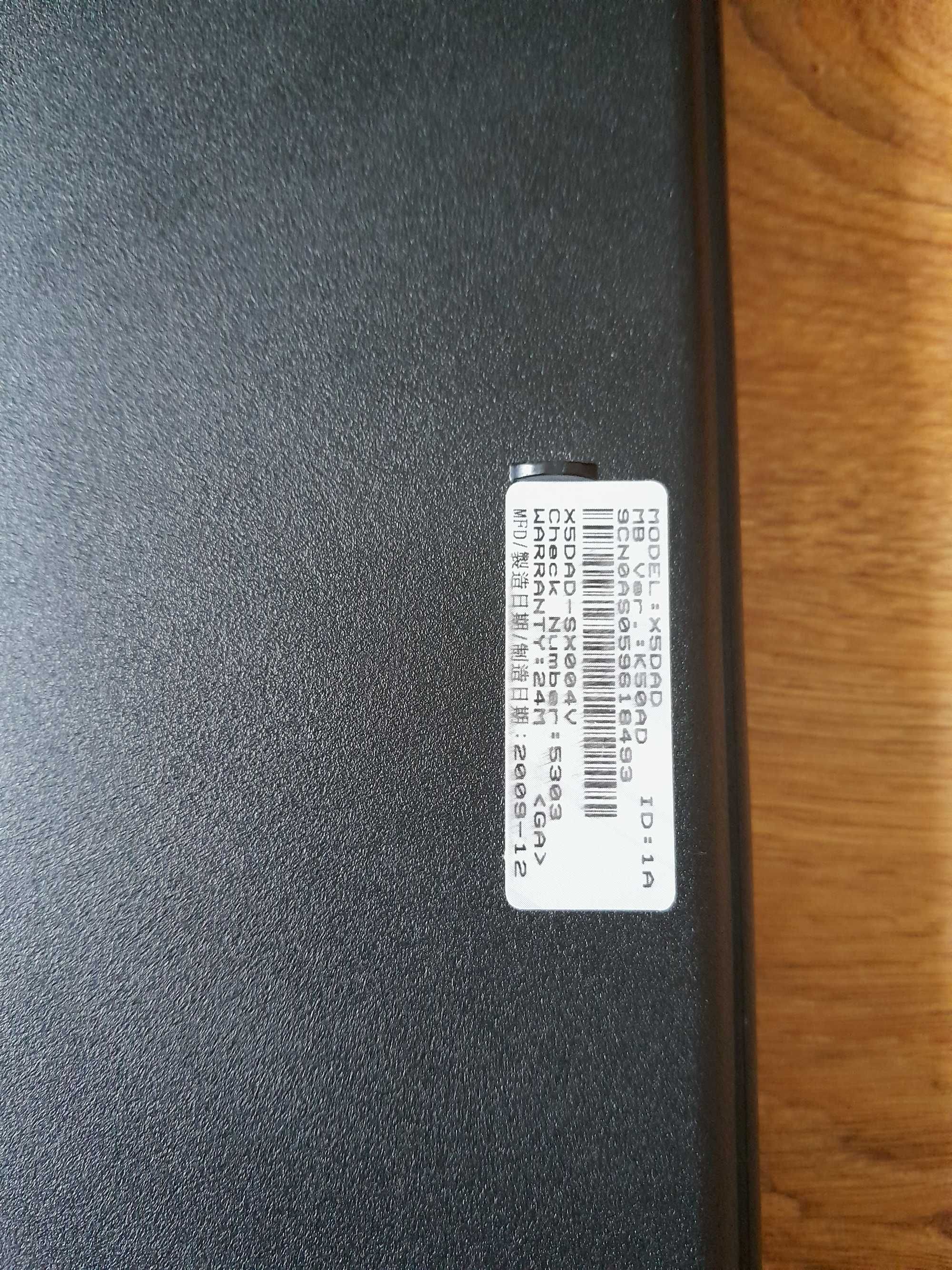 Laptop ASUS X5DAD - uszkodzony