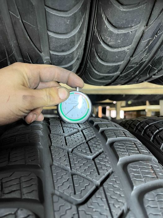 GS693 Зимові шини 215/60r16 Pirelli Sottozero 3 комплект резина р16