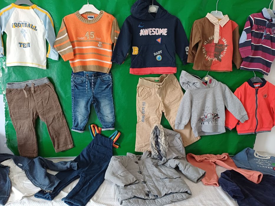 Lote de roupinhas 12 a 18 meses.