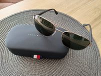Okulary przeciwsłoneczne Tommy Hilfiger