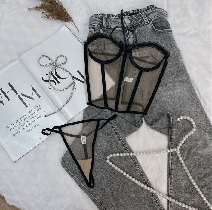 Набір білизни (корсет)