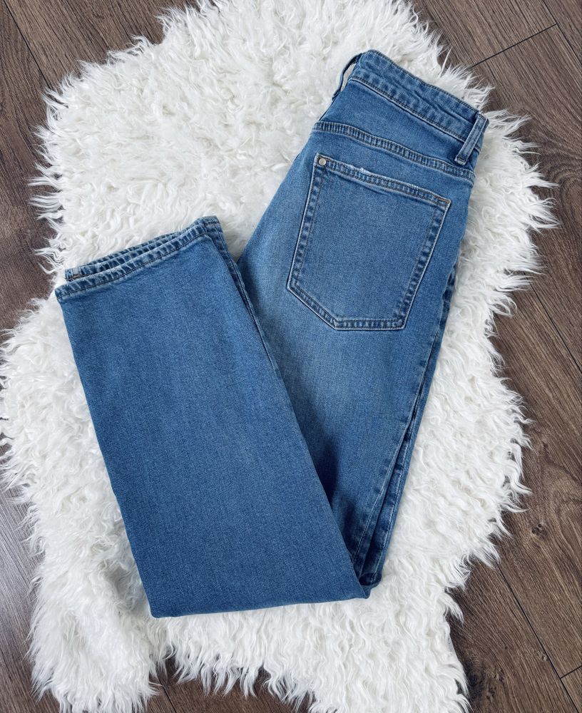 Damskie spodnie z prostą nogawką rozmiar 38 jasny jeans 99% bawełna