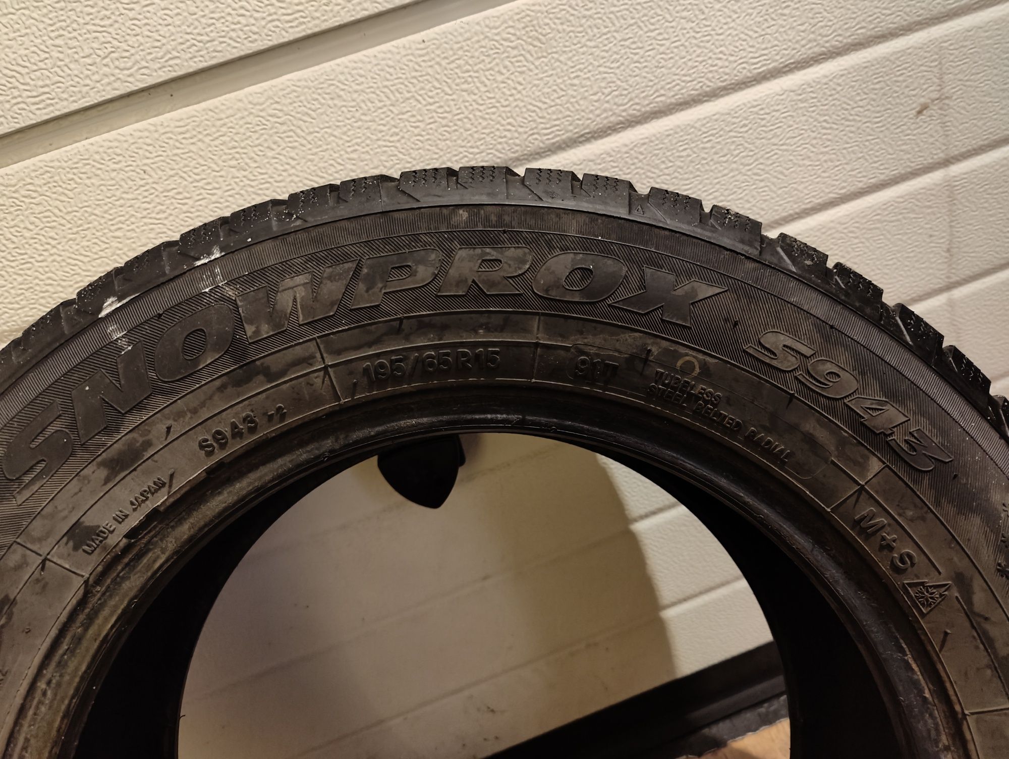 Opona zimowa toyo s943 195/65 R15