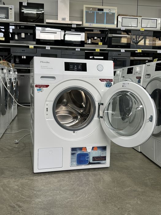Топова пральна машина Miele WER 875 TDos PWach 9kg сенсор