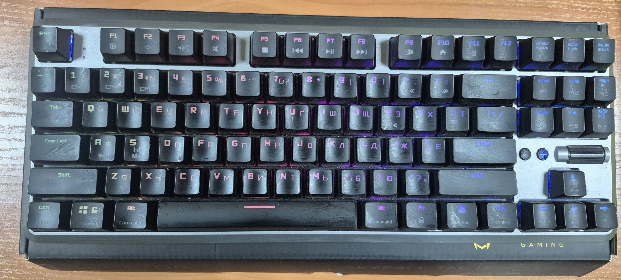 Механічна клавіатура Hator Skyfall TKL (HTK-660)