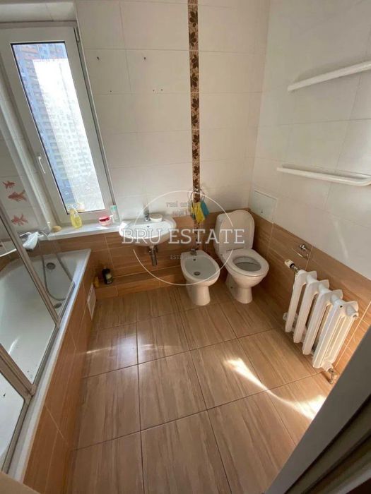 Продам 2к квартиру на Позняках Драгоманова Дарницький Осокорки