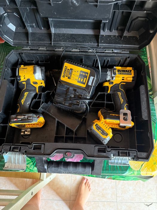 Máquina DeWalt como novas