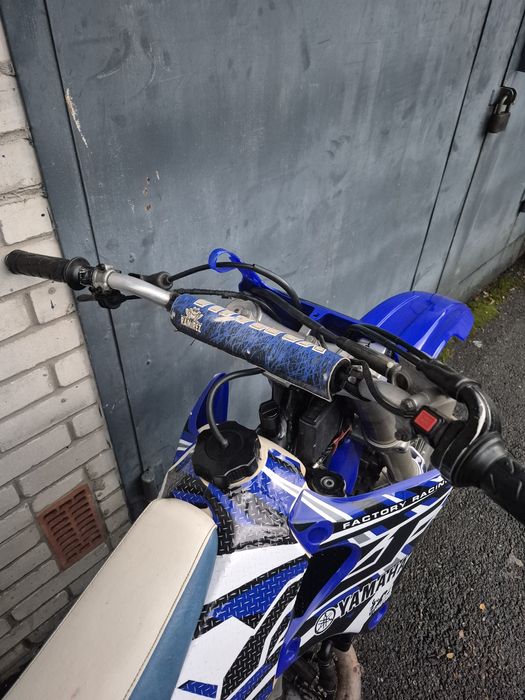 Кросовый мотоцикл Yamaha UZ 450F