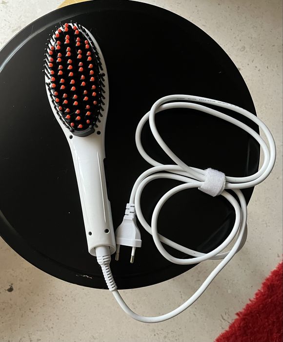 Escova de cabelo eletrica