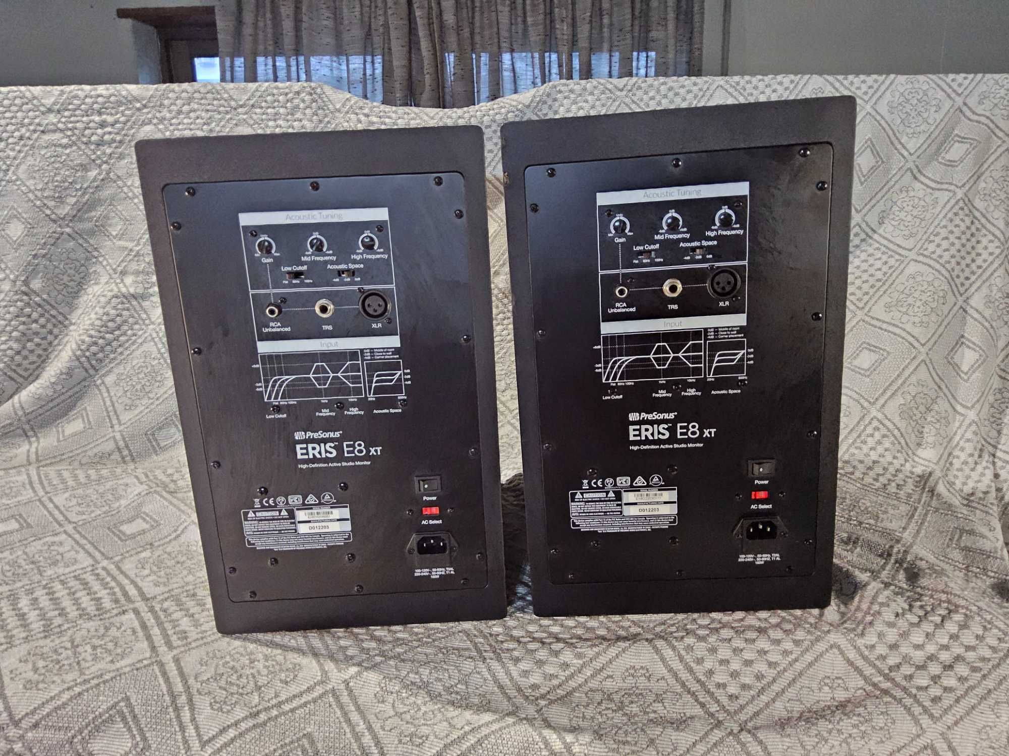 Colunas Monitoras de Estúdio  Ativas PRESONUS ERIS E8 XT    SEMI-NOVAS