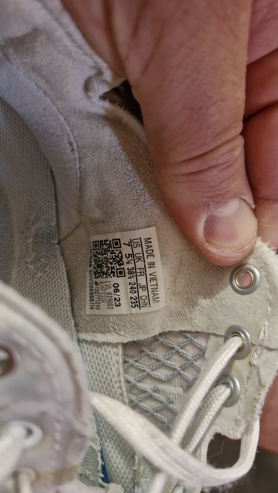 Жіночі волейбольні кросівки Adidas Crazyflight.Розмір 38.5