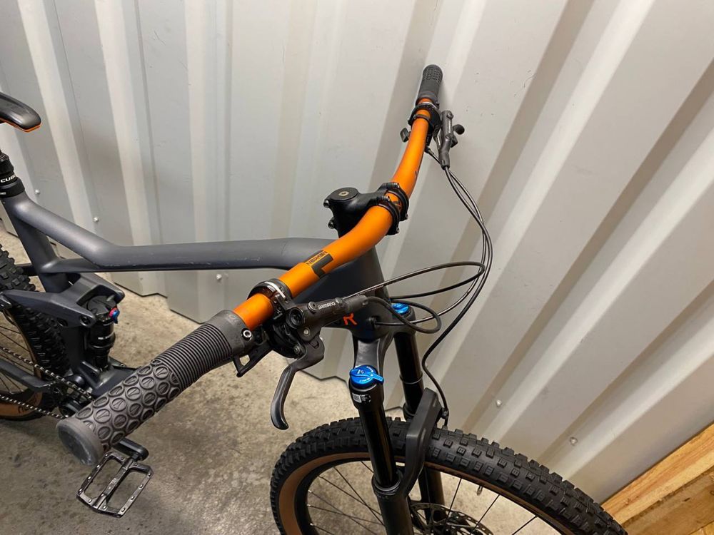 Карбоновий двухпідвіс L 140мм 27.5 Cube Stereo Race 2022 FOX 34