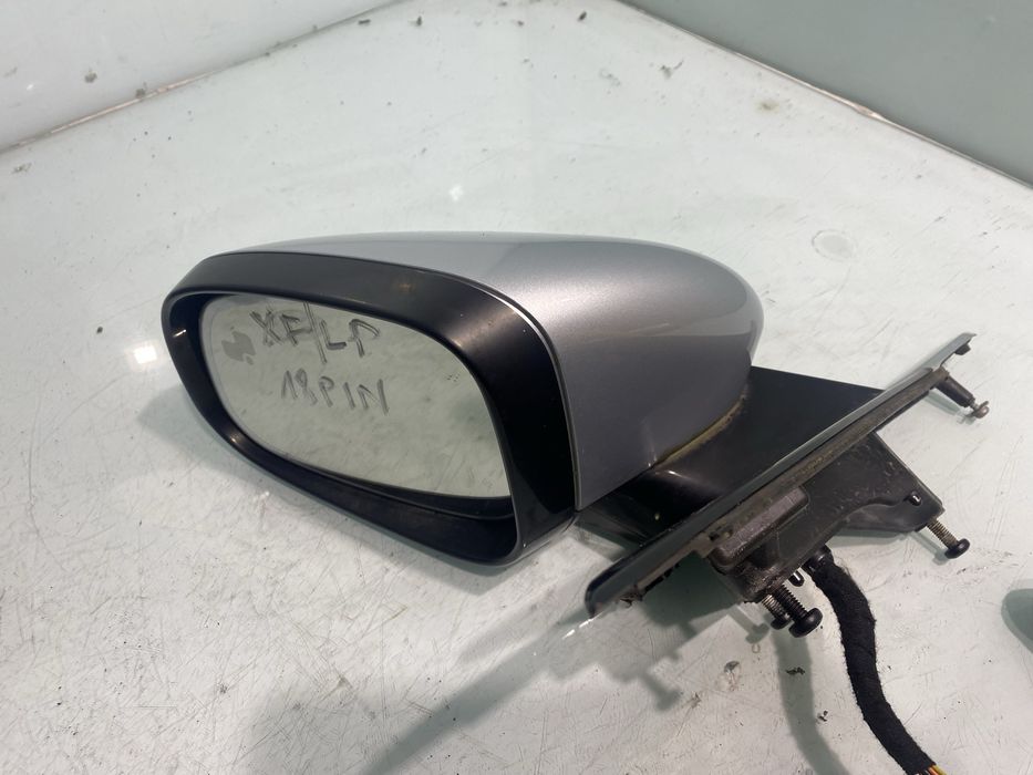 Jaguar XF XFS SPORT X250 Lusterko Lewe Zewnętrzne Srebrne