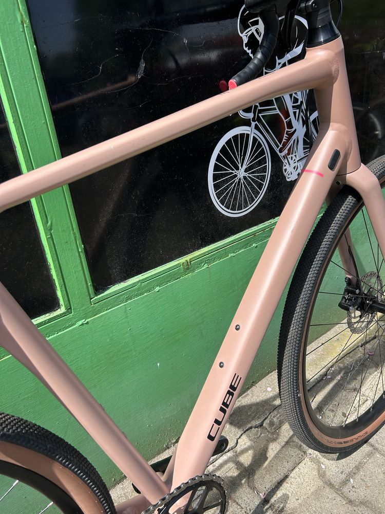 Gravel - Cube Nuroad EX - 1x12 - GRX 820 - Carbon