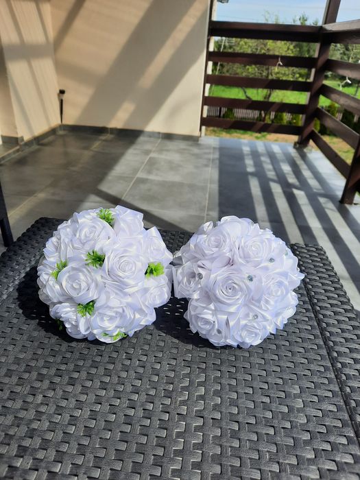 Bukiecik z białych róż, biały bukiet, Chrzest Św., Komunia Św.,  ślub