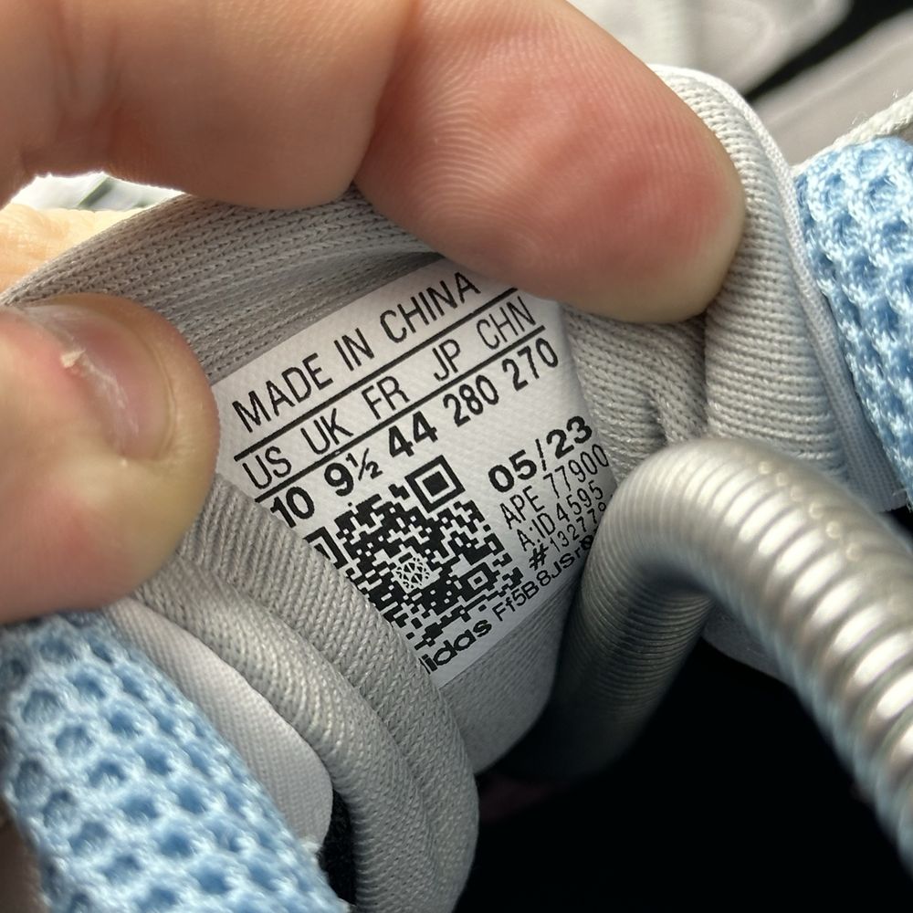 Чоловічі кросівки Adidas Originals Response Cl White/Black ID4595